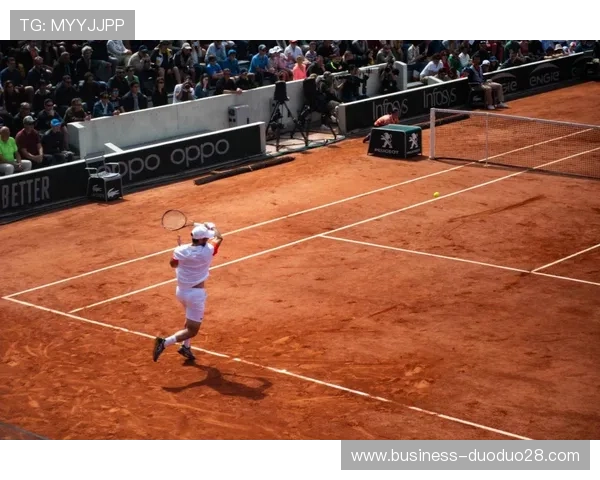 网球赛季激战正酣 世界顶级选手谁能拔得头筹